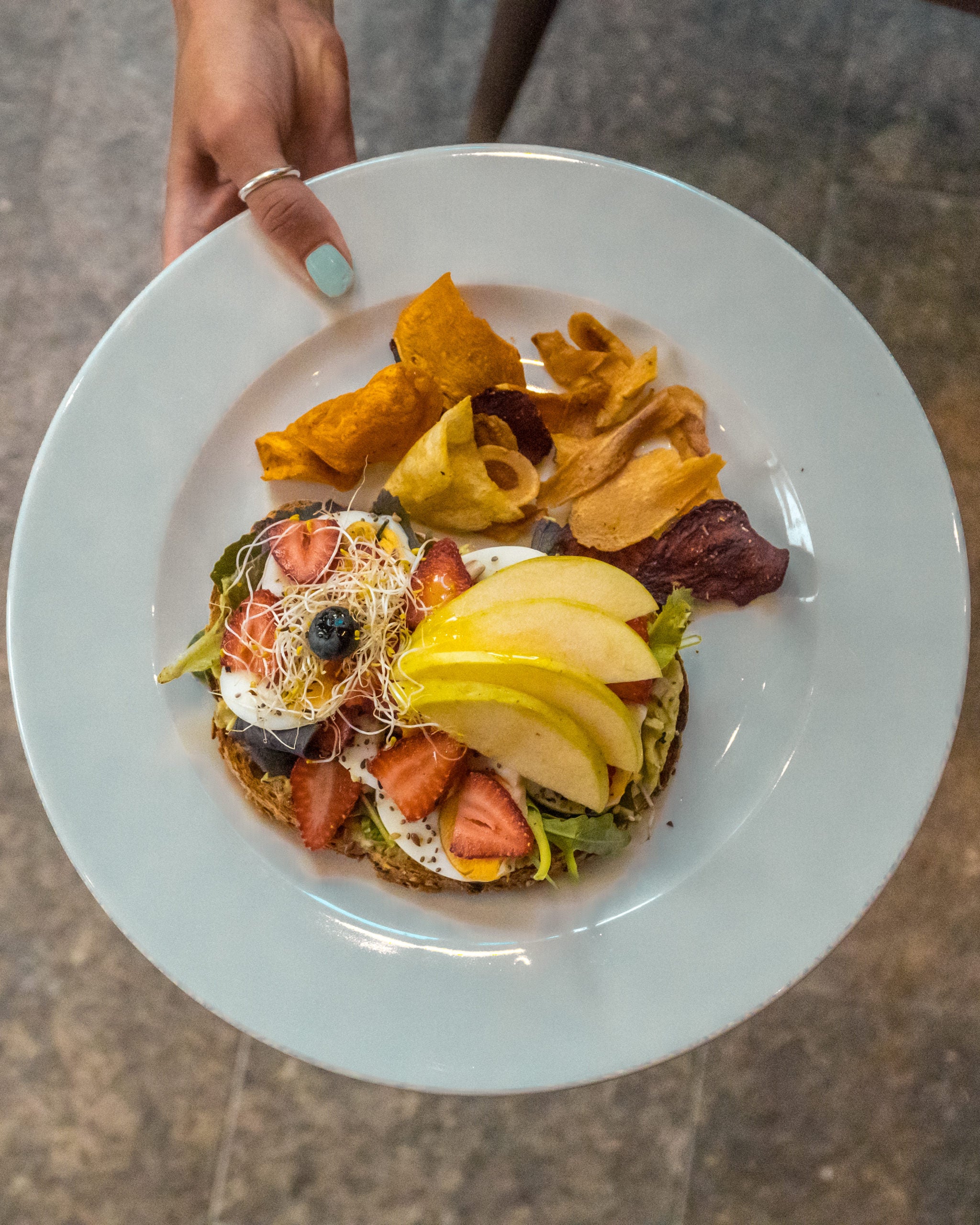 THIS IS ROCACORBA CAFE!